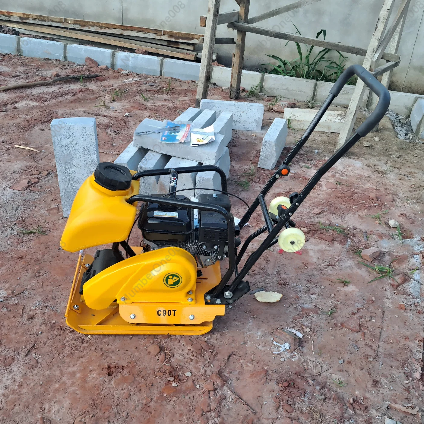 C90t handheld forward vibratin - Plate Compactor Vibrator บทวิจารณ์และราคา