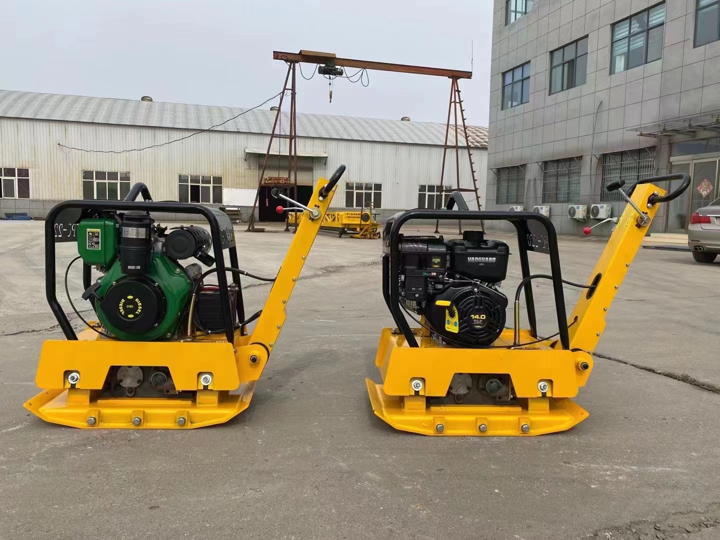 Vibrator Plate Compactor Compa - Plate Compactor Vibrator บทวิจารณ์และราคา